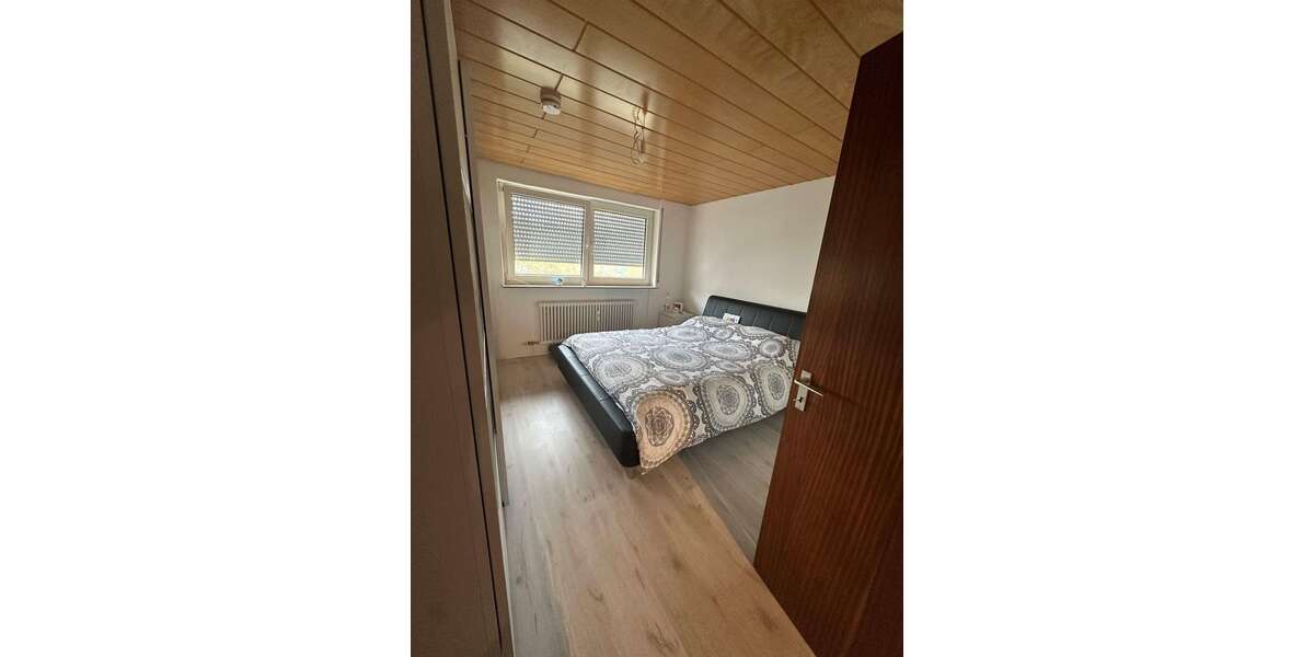 Etagenwohnung Böblingen Dagersheim - 3.5 Zimmer, 94 m&sup2;, 274.000&euro; | Angebot:27576349