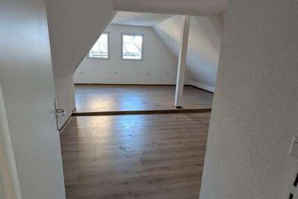 Wohnung Stetten a. H. Schwaigern Stetten am Heuchelberg - 3 Zimmer, 90 m&sup2;, 750&euro; | Angebot:25541767