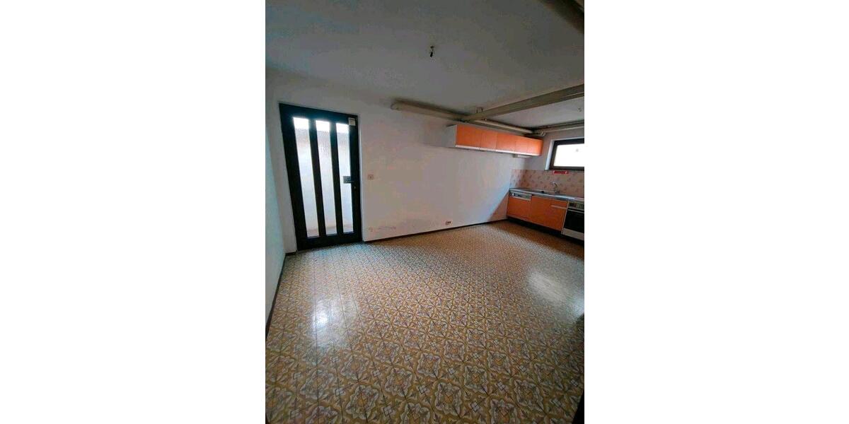 Doppelhaushälfte Leonberg - 6 Zimmer, 146 m&sup2;, 500.000&euro; | Angebot:26597536