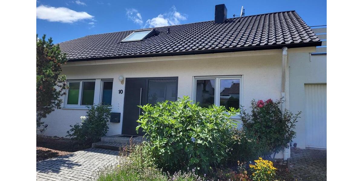 Einfamilienhaus Wurmberg - 8 Zimmer, 245 m&sup2;, 1.800&euro; | Angebot:24839888