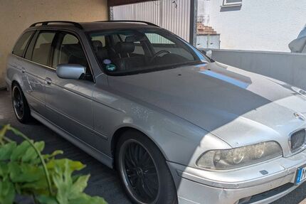 BMW 525 288.000 km 2.700 &euro; Wüstenrot 71543