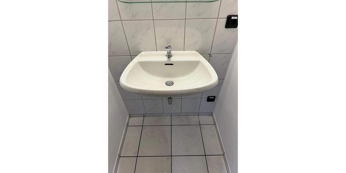 Gewerbeobjekt Sindelfingen - 2.076&euro; | Angebot:24783406