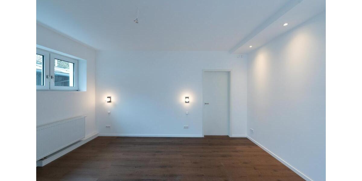Erdgeschoßwohnung Stuttgart Stuttgart-Süd - 5 Zimmer, 131 m&sup2;, 2.400&euro; | Angebot:26380275