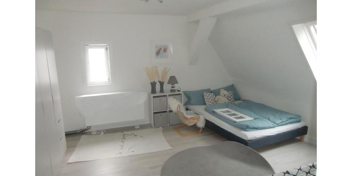 Einfamilienhaus Vaihingen an der Enz - 7 Zimmer, 370 m&sup2;, 569.000&euro; | Angebot:26423322