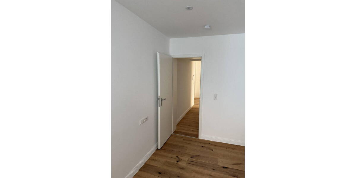 Etagenwohnung Stuttgart Ost - 3 Zimmer, 73 m&sup2;, 1.190&euro; | Angebot:26624697