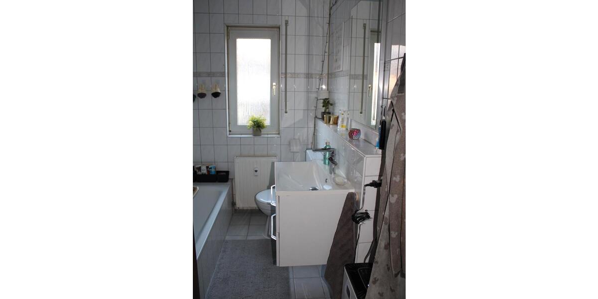 Hochparterre Leingarten - 3.5 Zimmer, 68 m&sup2;, 275.000&euro; | Angebot:25275794