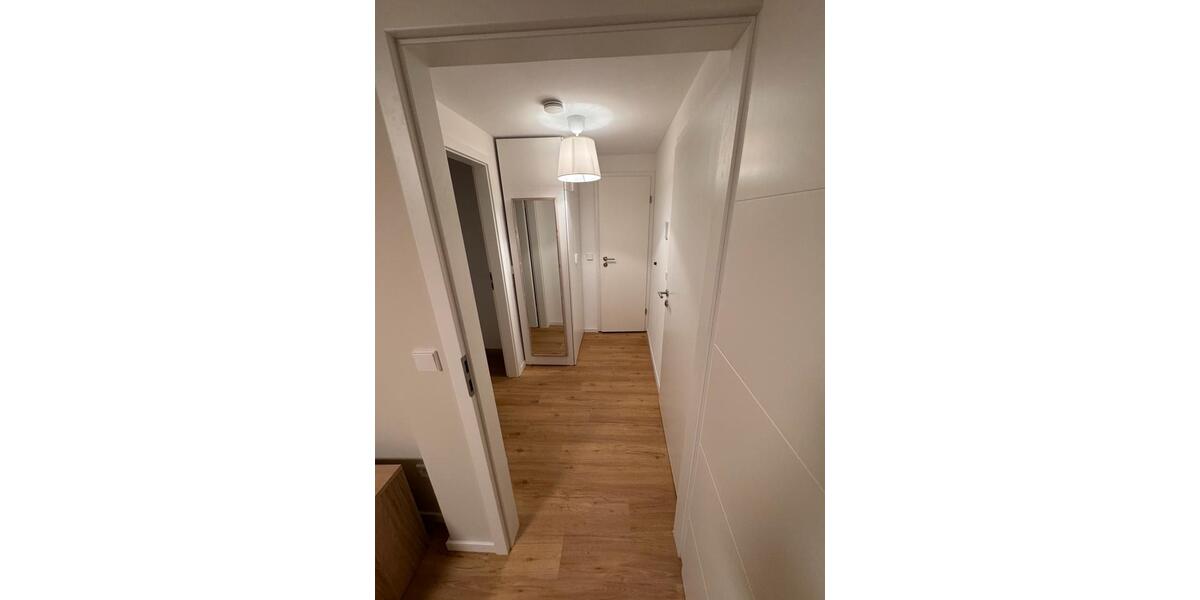 Etagenwohnung Stuttgart Zuffenhausen - 1.5 Zimmer, 30 m&sup2;, 990&euro; | Angebot:26003067