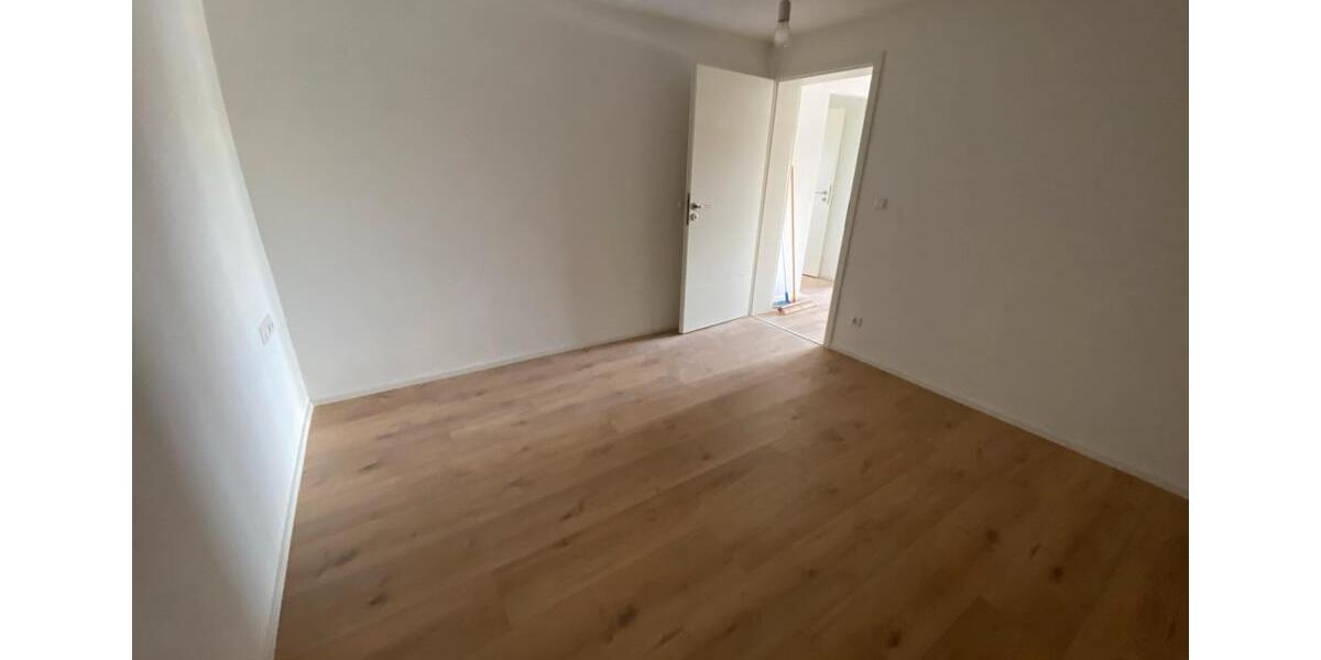 Dachgeschoßwohnung Steinenbronn - 2 Zimmer, 40 m&sup2;, 850&euro; | Angebot:27547306