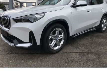 BMW iX1 41.470 km 34.770 &euro; Lauffen 74348