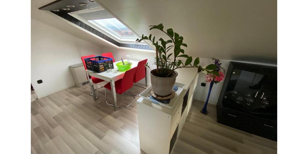 Dachgeschoßwohnung Schorndorf - 2.5 Zimmer, 55 m&sup2;, 590&euro; | Angebot:26396747
