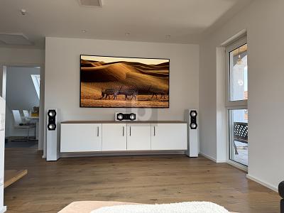 LUXURIÖSES SMART-HOME MIT PREMIUM AUSSTATTUNG - Maisonettenwohnung Winterbach | Angebot:27221290