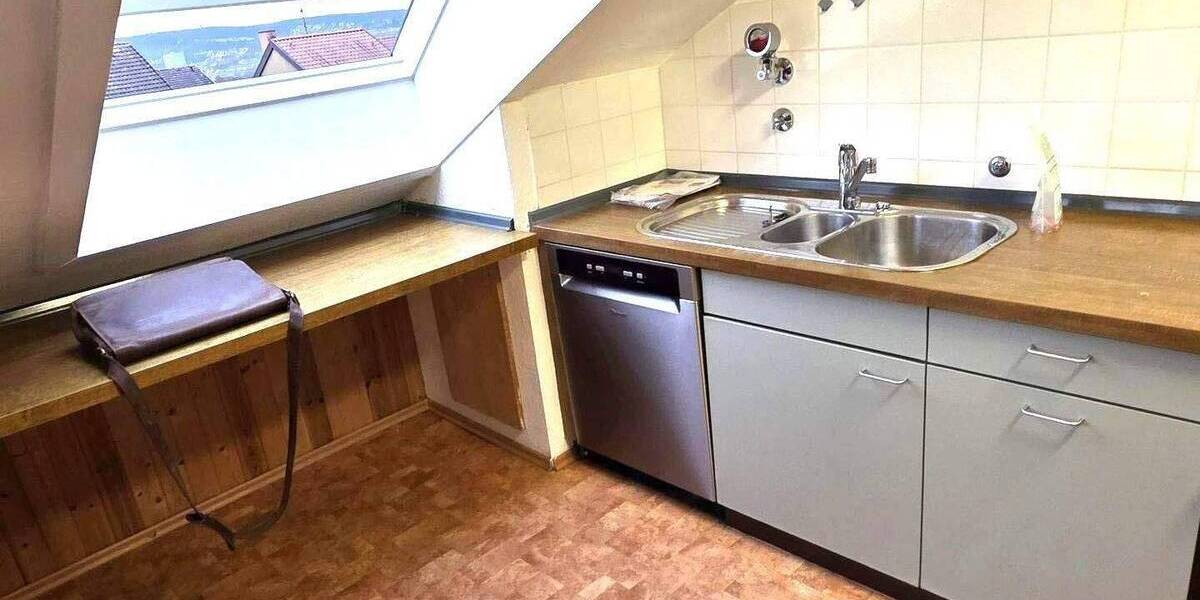 Etagenwohnung Stuttgart Bad Cannstatt - 3 Zimmer, 95 m&sup2;, 318.000&euro; | Angebot:26867183