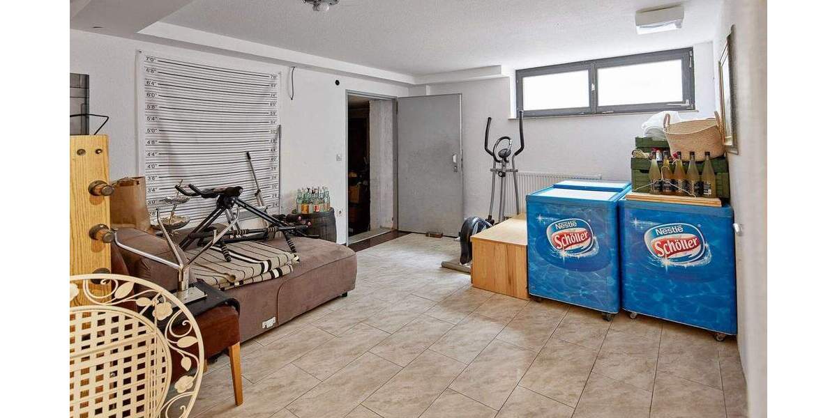 Mehrfamilienhaus, Wohnhaus Waiblingen Beinstein - 7 Zimmer, 195 m&sup2;, 1.490.000&euro; | Angebot:25744277