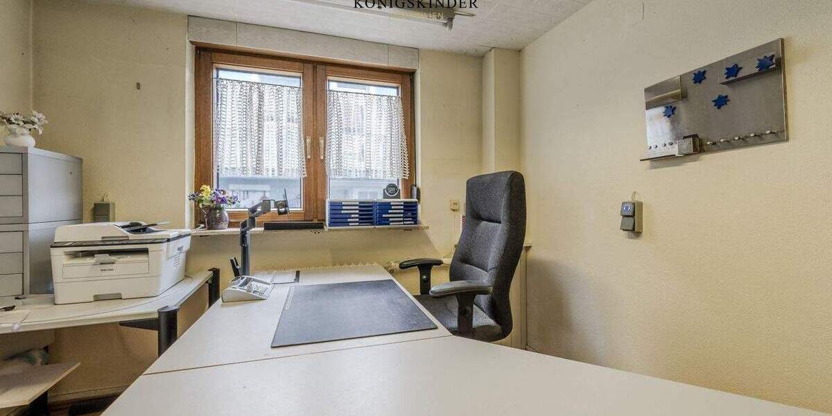 Mehrfamilienhaus, Wohnhaus Reichenbach an der Fils - 7 Zimmer, 141 m&sup2;, 399.000&euro; | Angebot:25671730