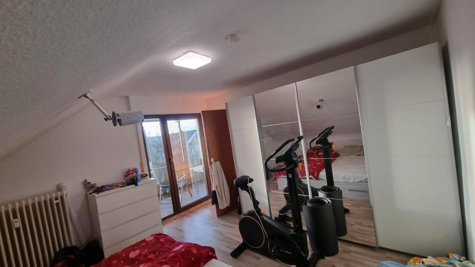 Dachgeschoßwohnung Rutesheim - 3 Zimmer, 55 m&sup2;, 595&euro; | Angebot:25986880