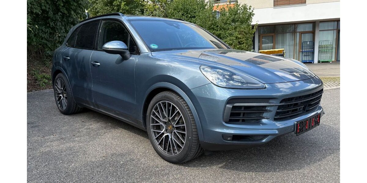 Porsche Cayenne 11.650 km 59.777 &euro; Stuttgart 70327