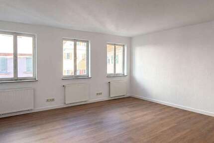 Wohnung Esslingen - 3 Zimmer, 99 m&sup2;, 1.250&euro; | Angebot:26801424