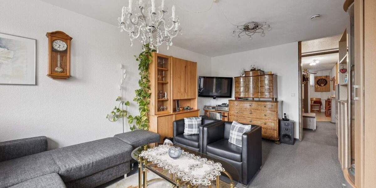 Etagenwohnung Ludwigsburg Eglosheim - 2 Zimmer, 64 m&sup2;, 219.000&euro; | Angebot:25802157