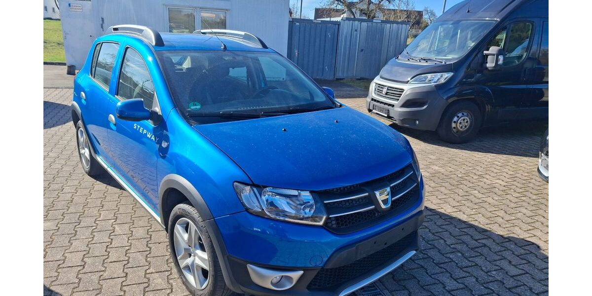 Dacia Sandero 78.300 km 5.900 &euro; Sindelfingen 71069
