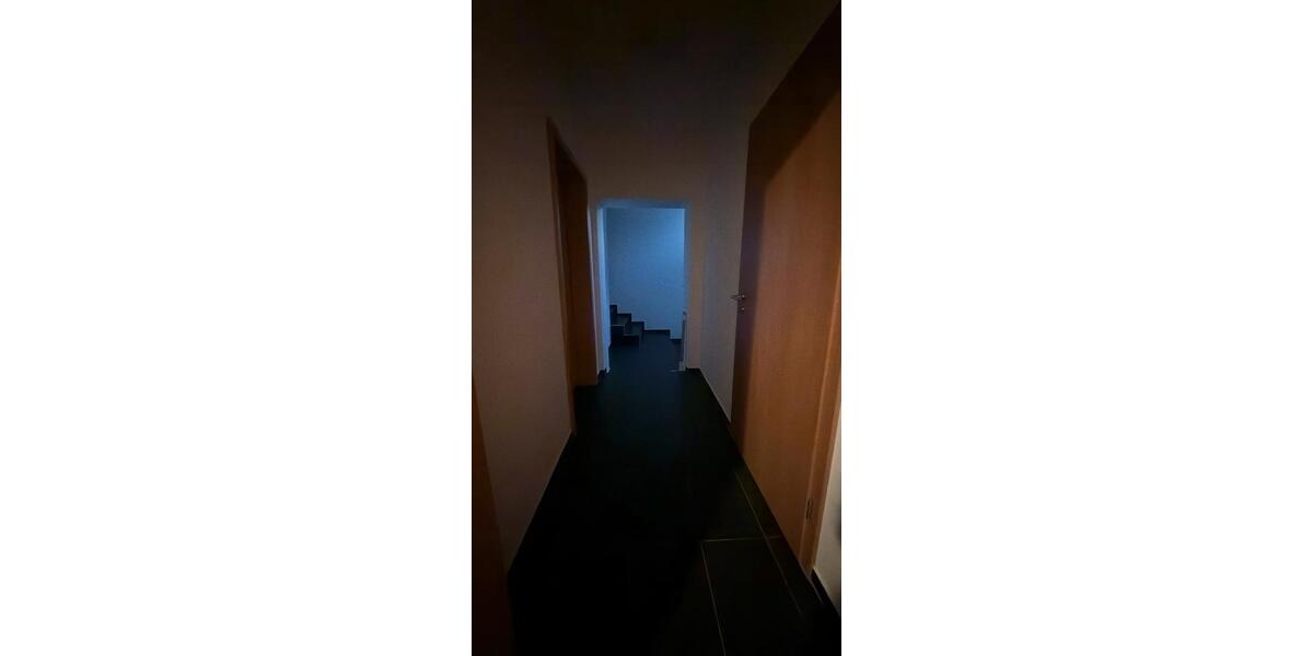 Etagenwohnung Mundelsheim - 2 Zimmer, 85 m&sup2;, 1.300&euro; | Angebot:27538181