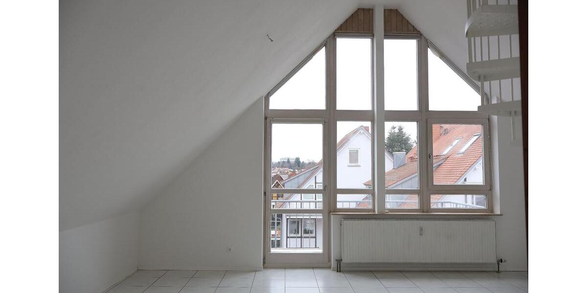 Dachgeschoßwohnung Stuttgart Birkach - 2.5 Zimmer, 71 m&sup2;, 265.000&euro; | Angebot:27548615