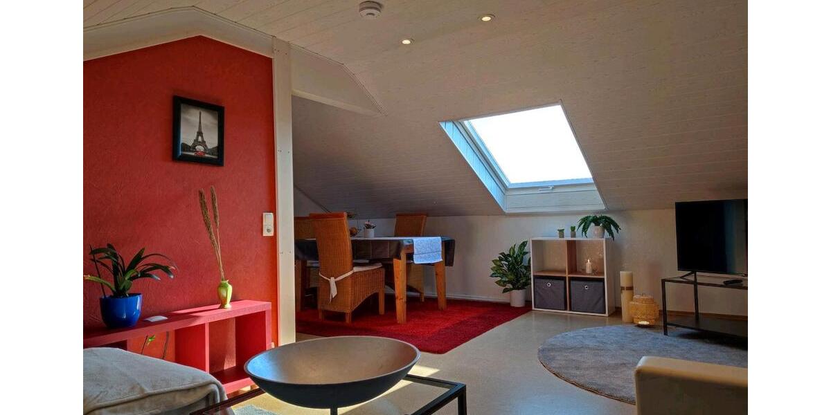 Dachgeschoßwohnung Schwieberdingen - 2.5 Zimmer, 55 m&sup2;, 1.260&euro; | Angebot:25025836