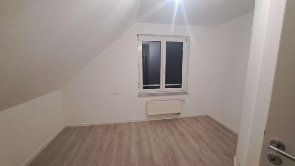 Maisonettenwohnung Wernau (Neckar) - 3 Zimmer, 65 m&sup2;, 750&euro; | Angebot:25294208