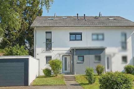 Haus Waldenbuch - 5 Zimmer, 151 m&sup2;, 700.000&euro; | Angebot:25845426