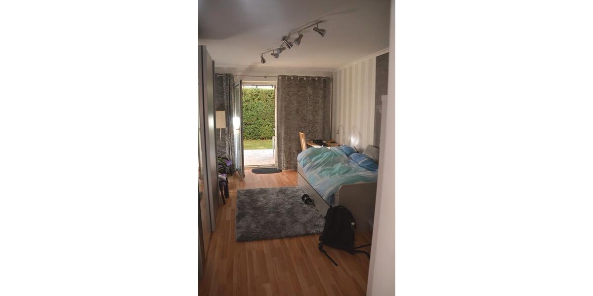 Erdgeschoßwohnung Leonberg - 4.5 Zimmer, 150 m&sup2;, 590.000&euro; | Angebot:26587813