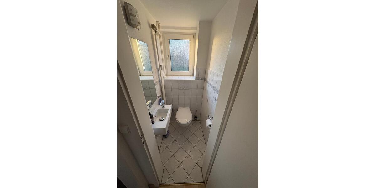 Etagenwohnung Heilbronn Böckingen - 6 Zimmer, 127 m&sup2;, 1.325&euro; | Angebot:25638392