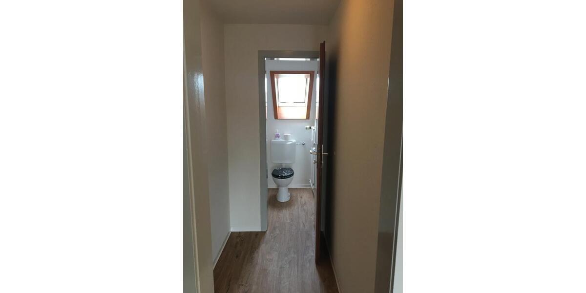 Dachgeschoßwohnung Filderstadt - 3 Zimmer, 78 m&sup2;, 329.000&euro; | Angebot:27185813