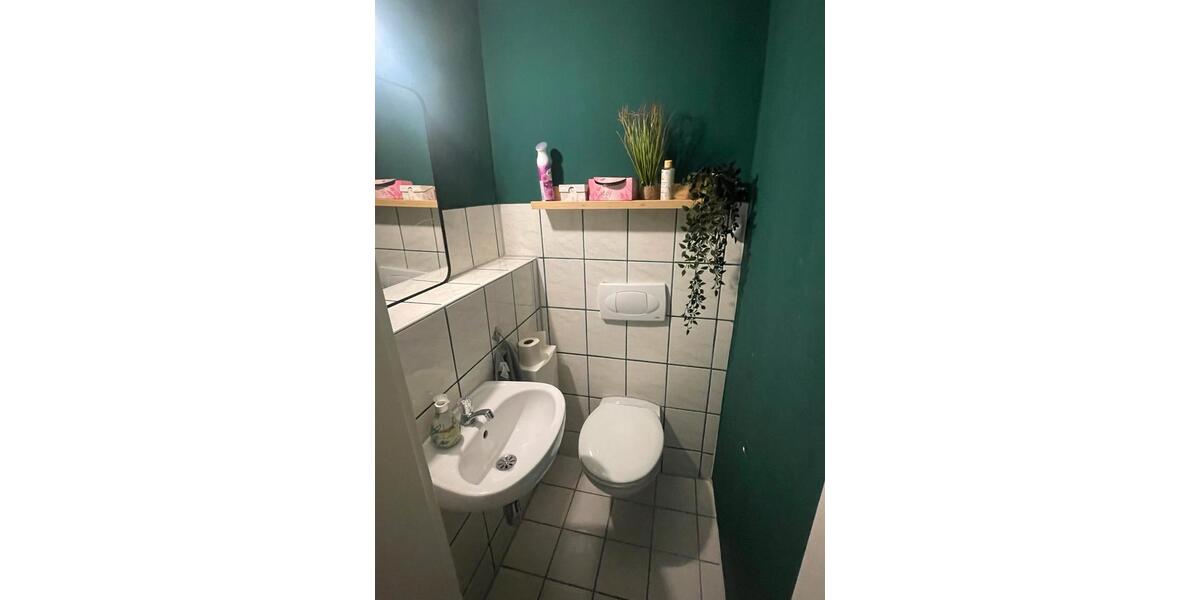Dachgeschoßwohnung Stuttgart Stuttgart-West - 3 Zimmer, 50 m&sup2;, 1.200&euro; | Angebot:25328104