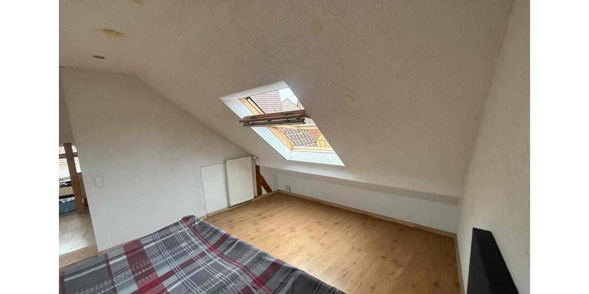 Dachgeschoßwohnung Illingen - 2 Zimmer, 70 m&sup2;, 600&euro; | Angebot:25612118