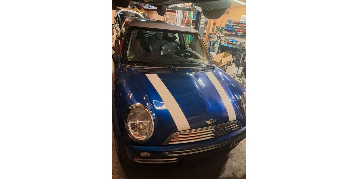 Mini Cooper Coupé 111.000 km 2.490 &euro; Dagersheim 71034