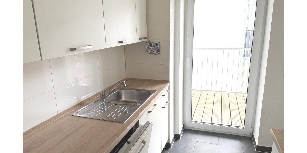 Wohnen wie im Neubau – Moderne 3-Zimmer-Wohnung in kernsaniertem Mehrfamilienhaus - 3- Esslingen am Neckar / Mettingen Mettingen | Angebot:27034154