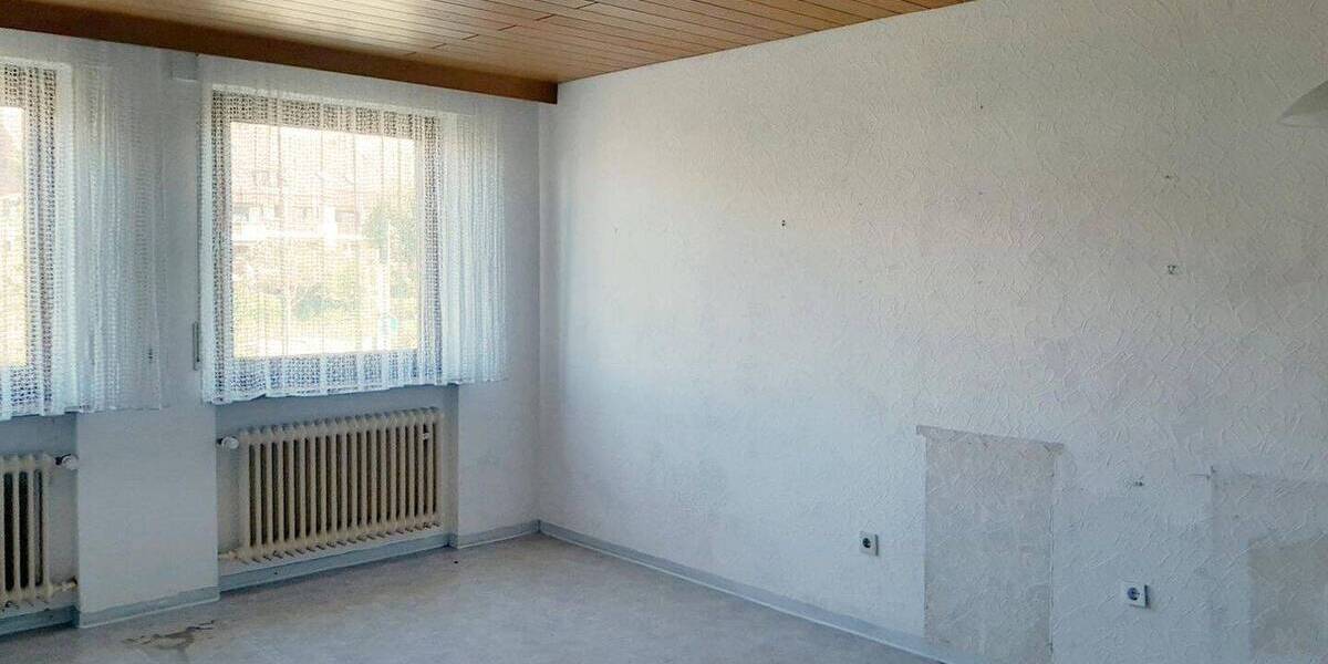 Reihenmittelhaus Ditzingen - 7 Zimmer, 162 m&sup2;, 540.000&euro; | Angebot:26477778
