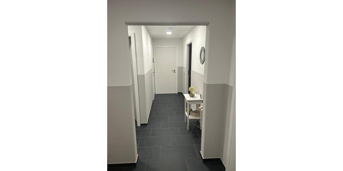 Dachgeschoßwohnung Böblingen Dagersheim - 4 Zimmer, 89 m&sup2;, 350.000&euro; | Angebot:27178220