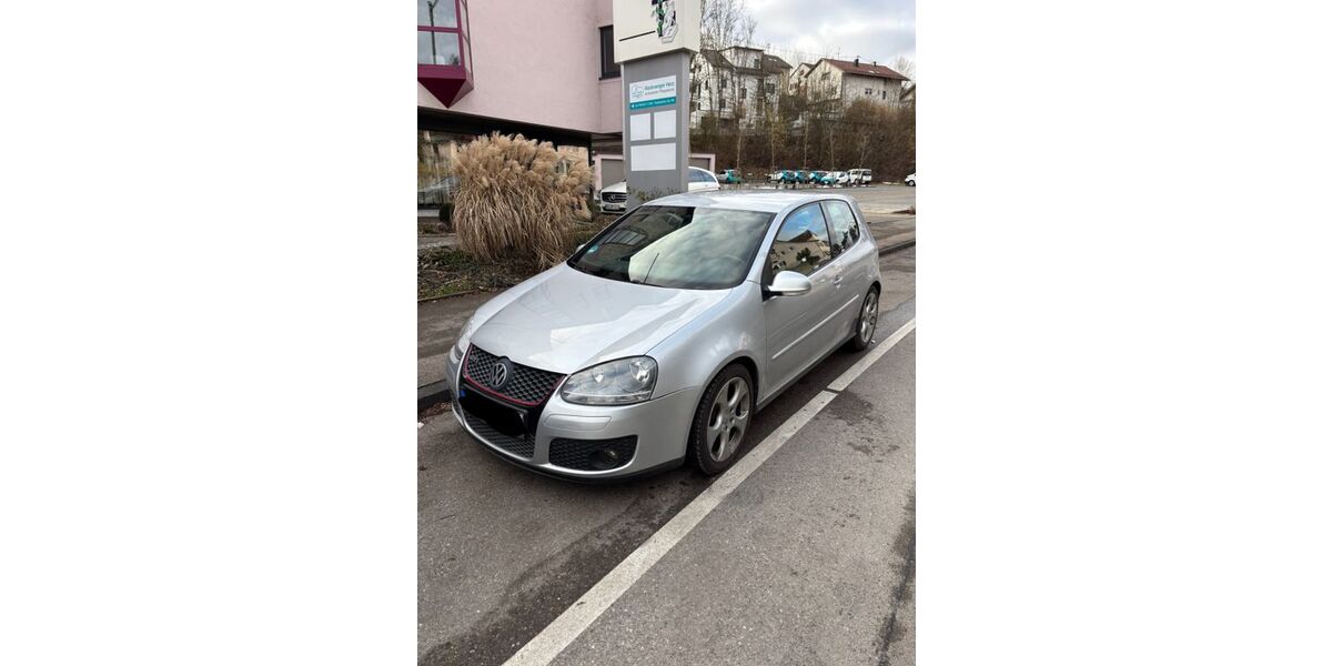 VW Golf 185.000 km 3.490 &euro; Backnang 71522