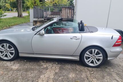 Mercedes-Benz SLK 200 235.000 km 3.300 &euro; Ludwigsburg 71640