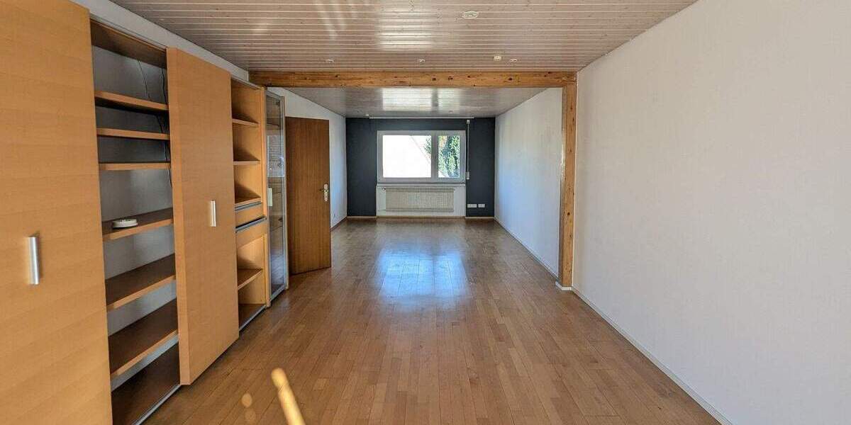 Mehrfamilienhaus, Wohnhaus Böblingen - 9 Zimmer, 178 m&sup2;, 619.000&euro; | Angebot:25862240