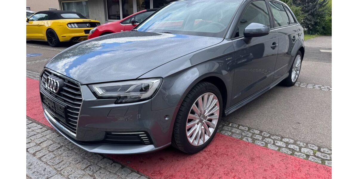 Audi A3 98.500 km 14.900 &euro; Fellbach 70736