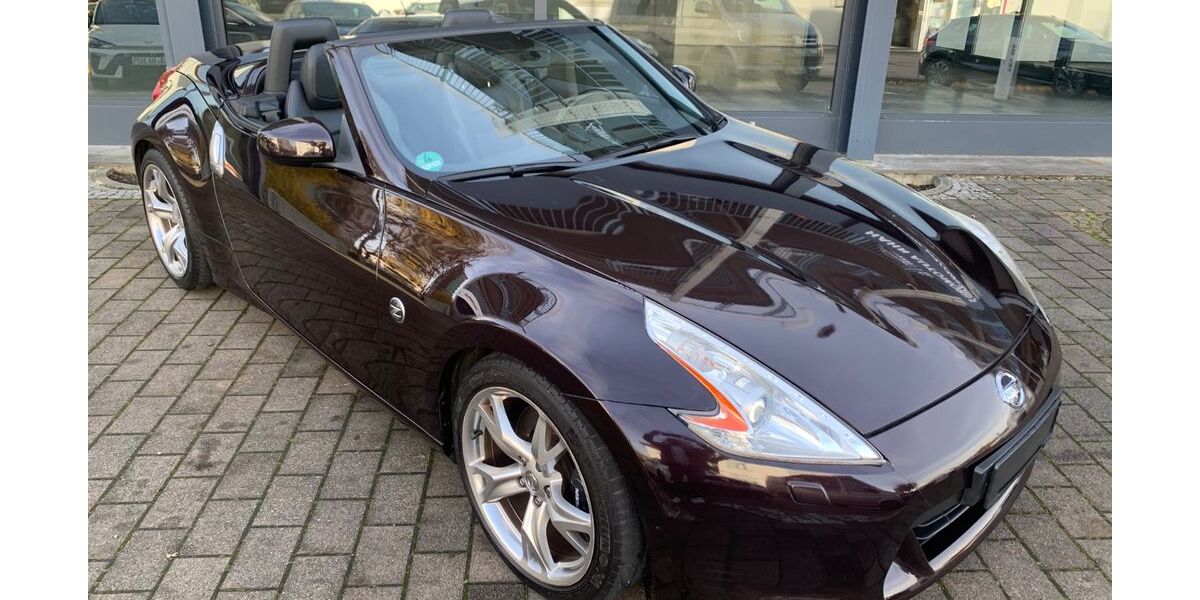 Nissan 370Z 129.720 km 16.950 &euro; Esslingen am Neckar 73734