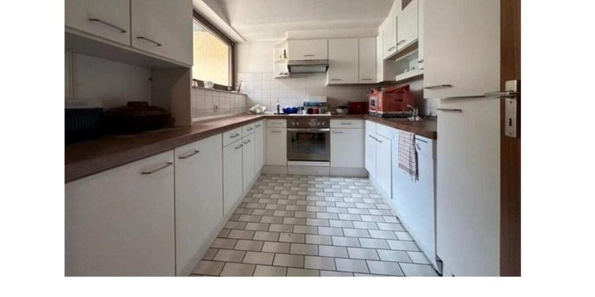Dachgeschoßwohnung Stuttgart Feuerbach - 2.5 Zimmer, 75 m&sup2;, 1.010&euro; | Angebot:26237150