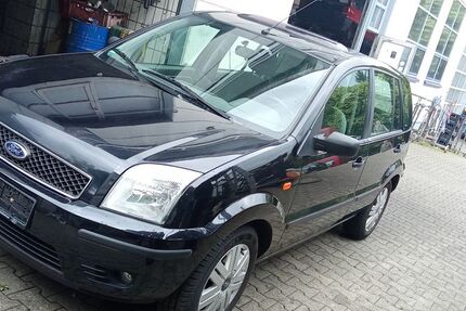 Ford Fusion 150.000 km 1.999 &euro; Esslingen 73734