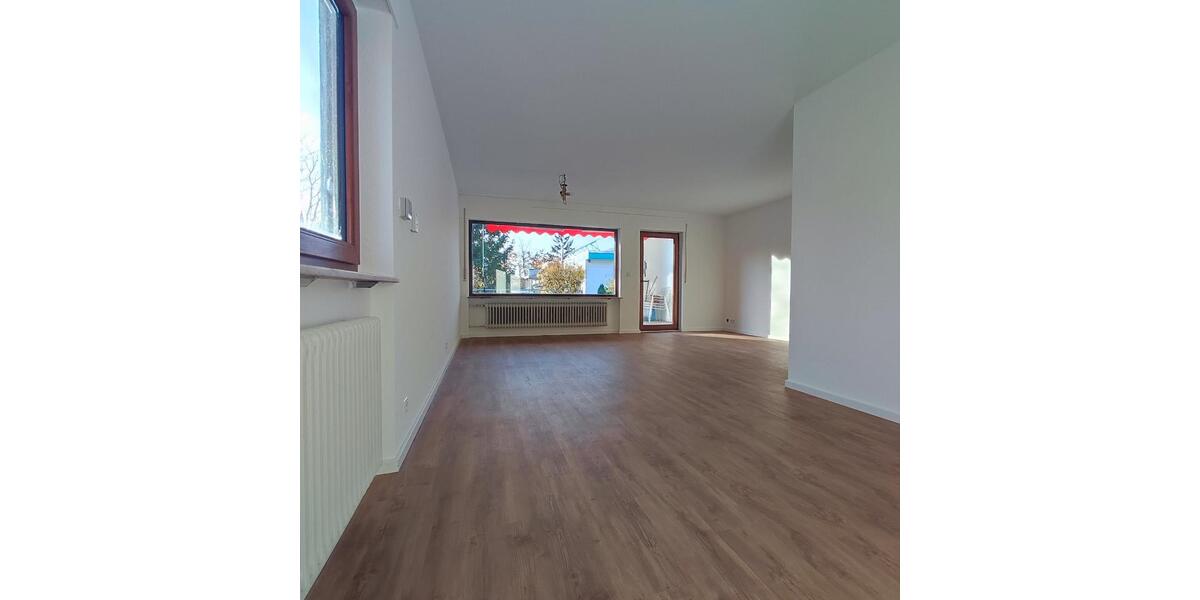 Reihenhaus Remshalden - 5 Zimmer, 135 m&sup2;, 1.750&euro; | Angebot:24237281