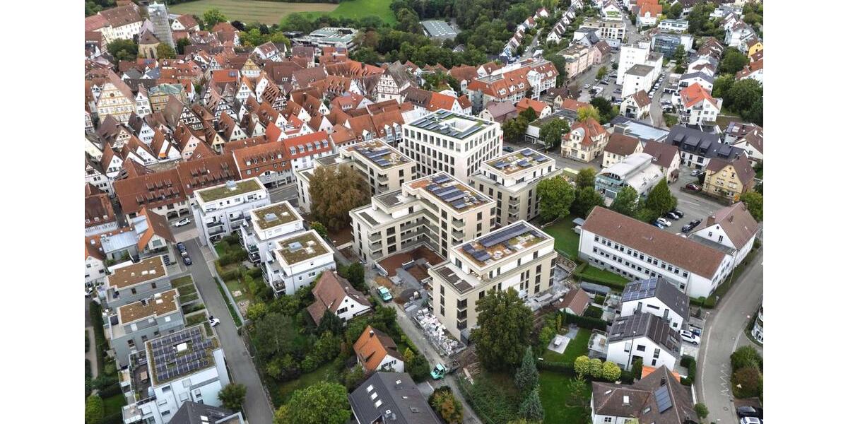 Dachgeschoßwohnung Leonberg - 4 Zimmer, 121 m&sup2;, 2.484&euro; | Angebot:23712507