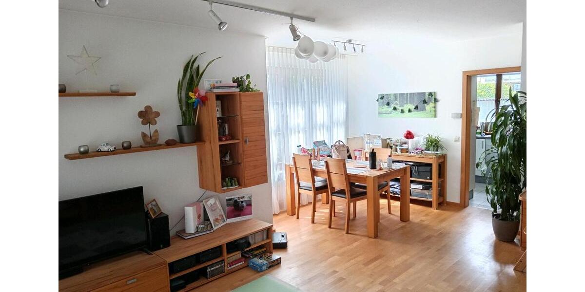 Erdgeschoßwohnung Stuttgart Sillenbuch - 3.5 Zimmer, 75 m&sup2;, 1.050&euro; | Angebot:27574934
