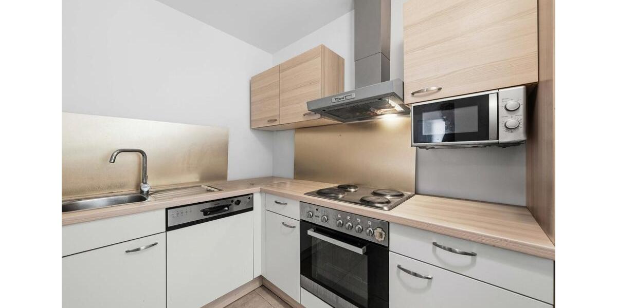 Mehrfamilienhaus, Wohnhaus Stuttgart Zuffenhausen - 12 Zimmer, 233 m&sup2;, 954.000&euro; | Angebot:26446869