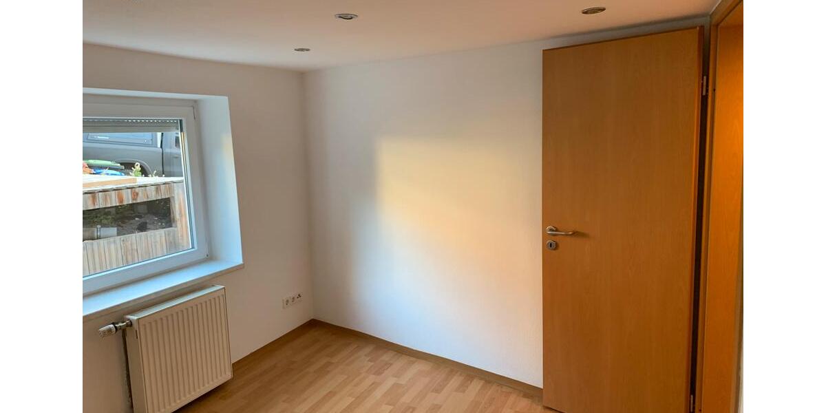 Etagenwohnung Weil der Stadt - 3 Zimmer, 65 m&sup2;, 750&euro; | Angebot:27540413