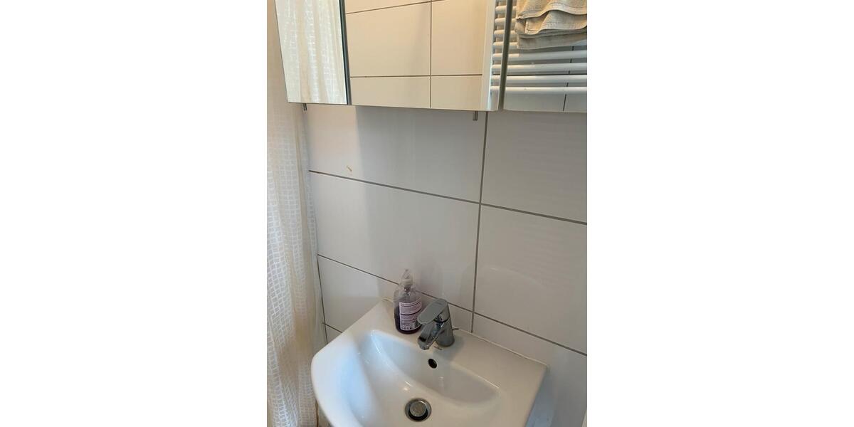 Etagenwohnung Plochingen - 1 Zimmer, 65 m&sup2;, 420&euro; | Angebot:25182505